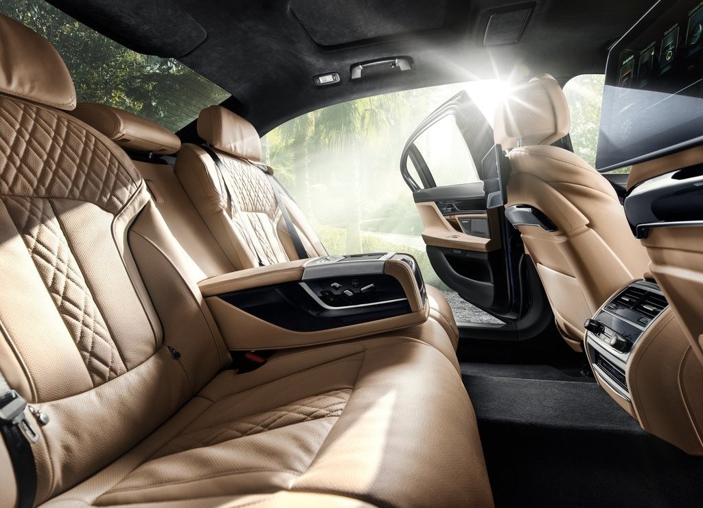 BMW ALPINA B7, foto 21