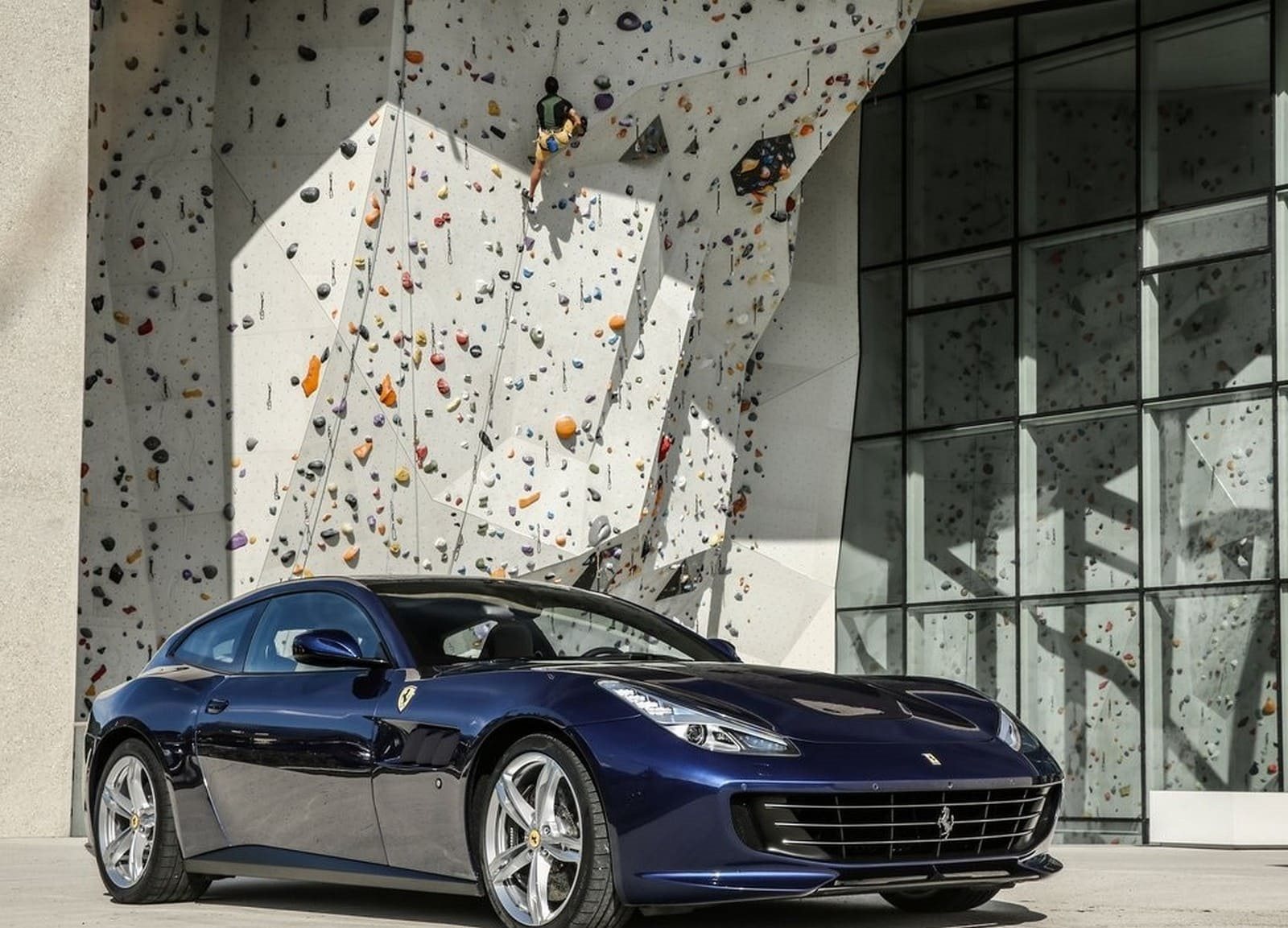 FERRARI GTC4LUSSO, foto 7