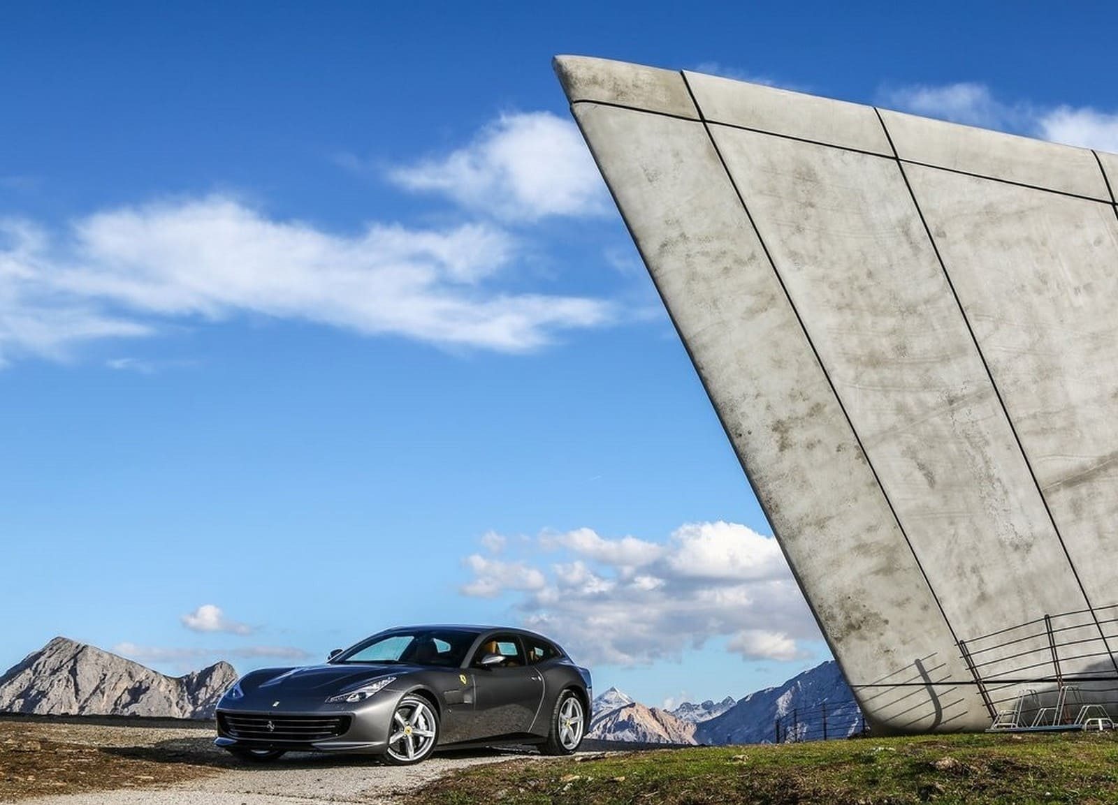 FERRARI GTC4LUSSO, foto 10