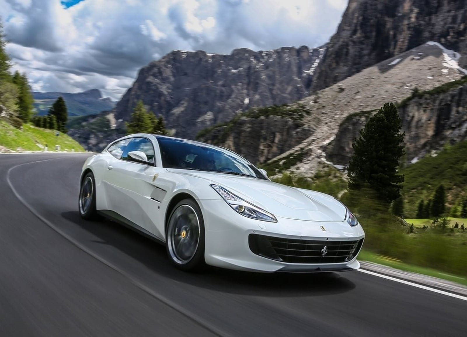 FERRARI GTC4LUSSO, foto 15
