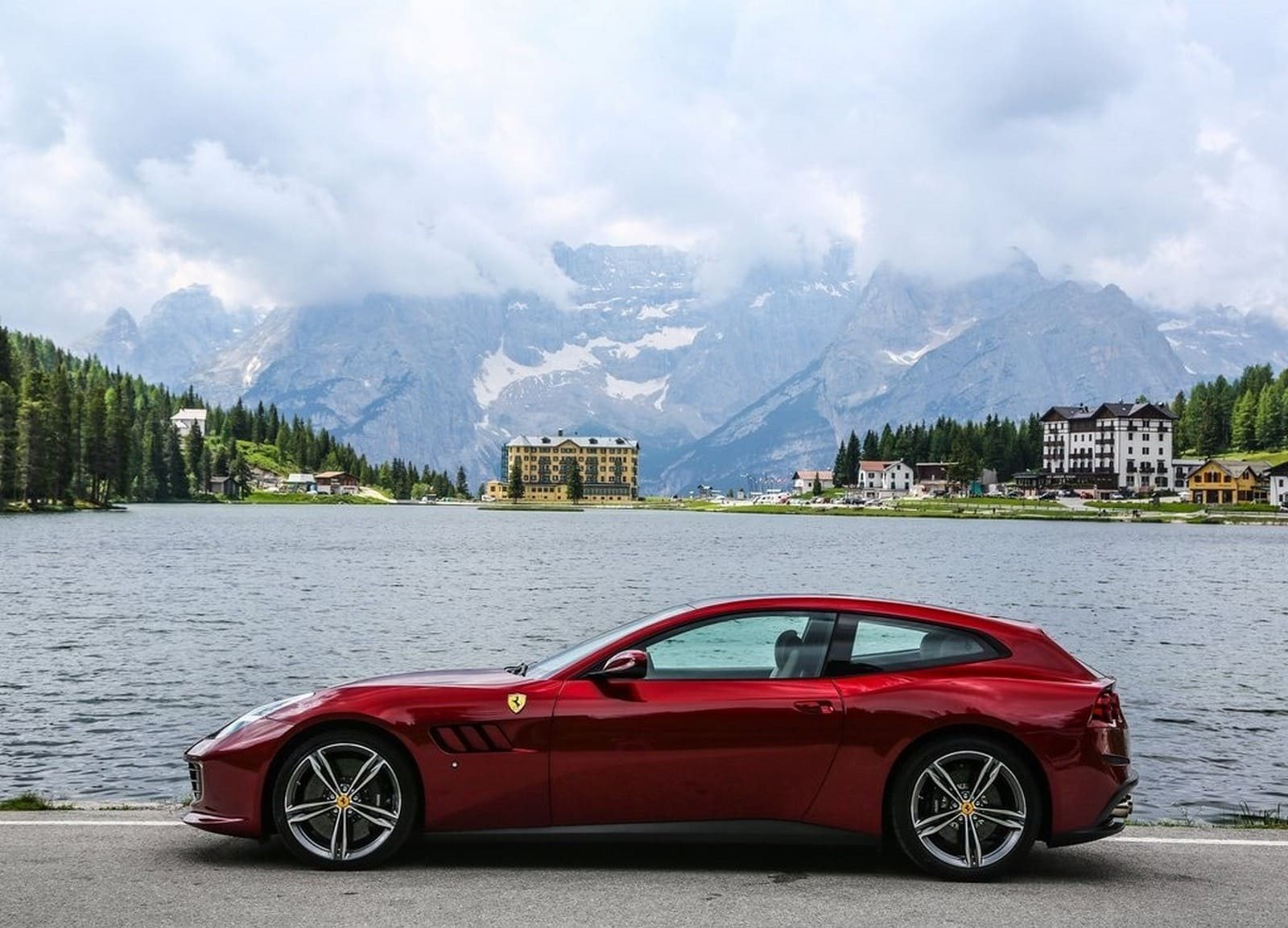 FERRARI GTC4LUSSO, foto 19