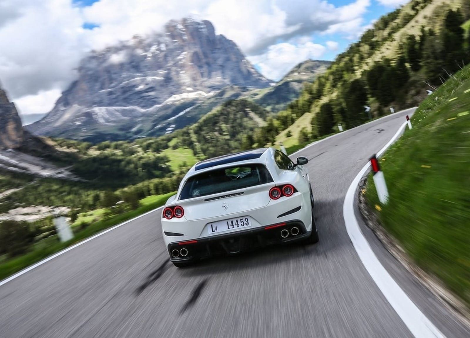 FERRARI GTC4LUSSO, foto 37