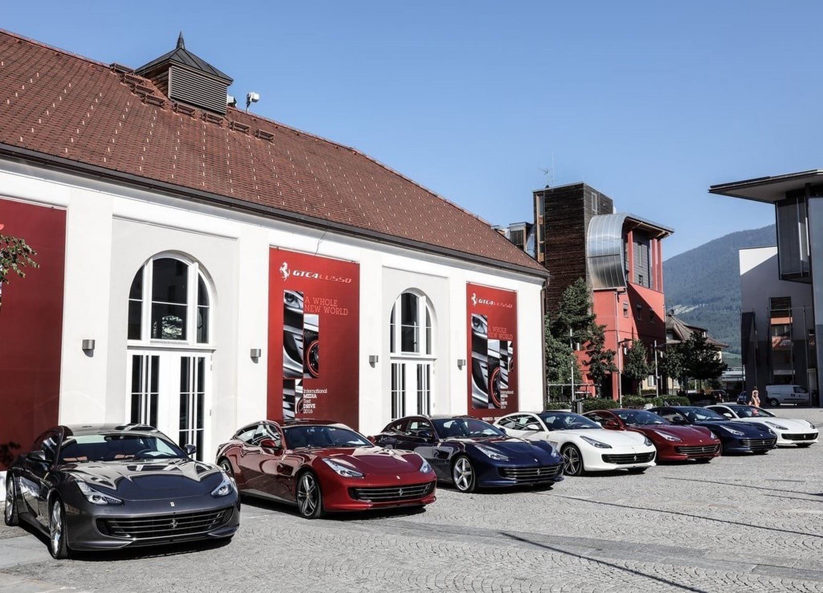 FERRARI GTC4LUSSO, foto 39