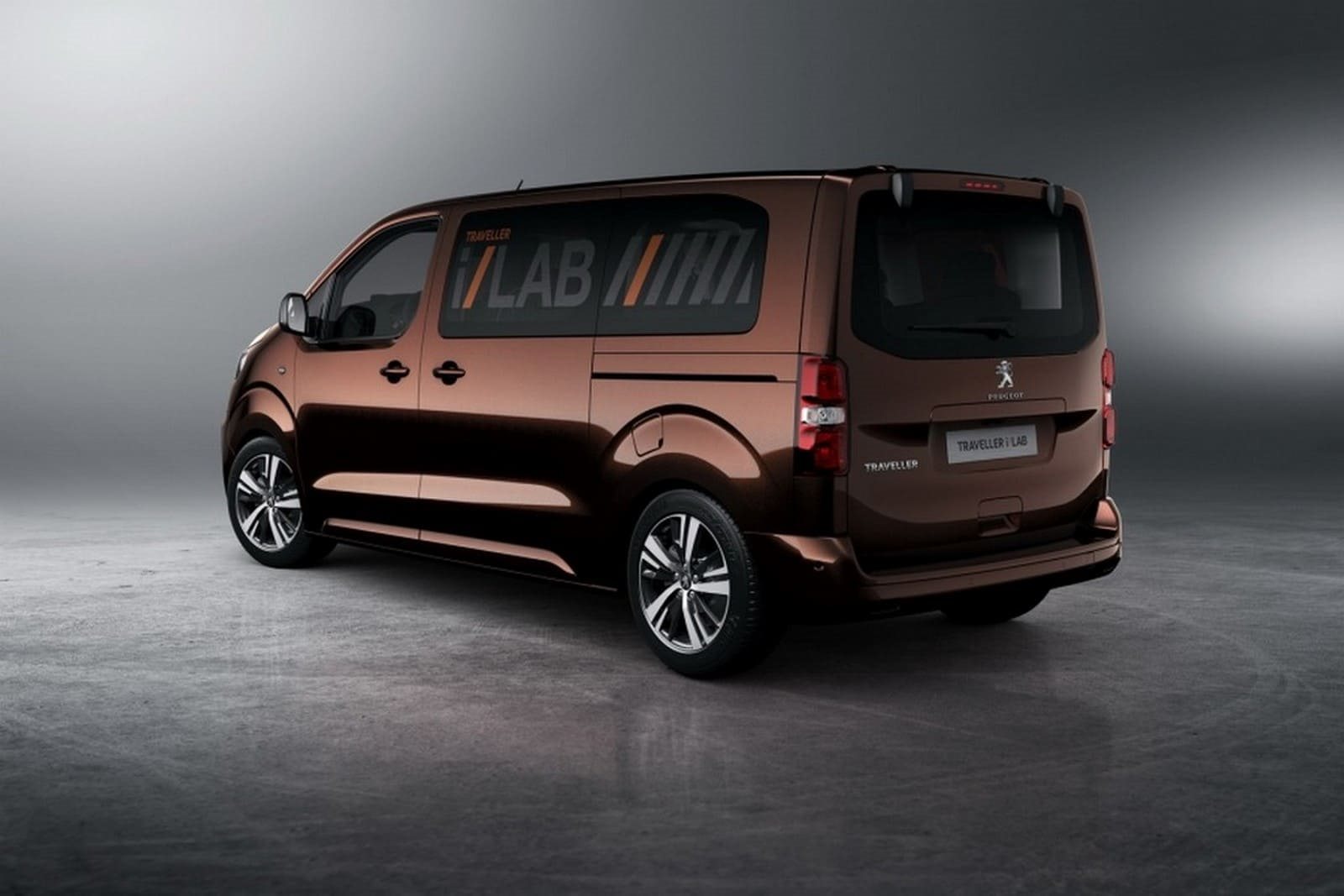 2016 - PEUGEOT TRAVELLER i-LAB, foto 2