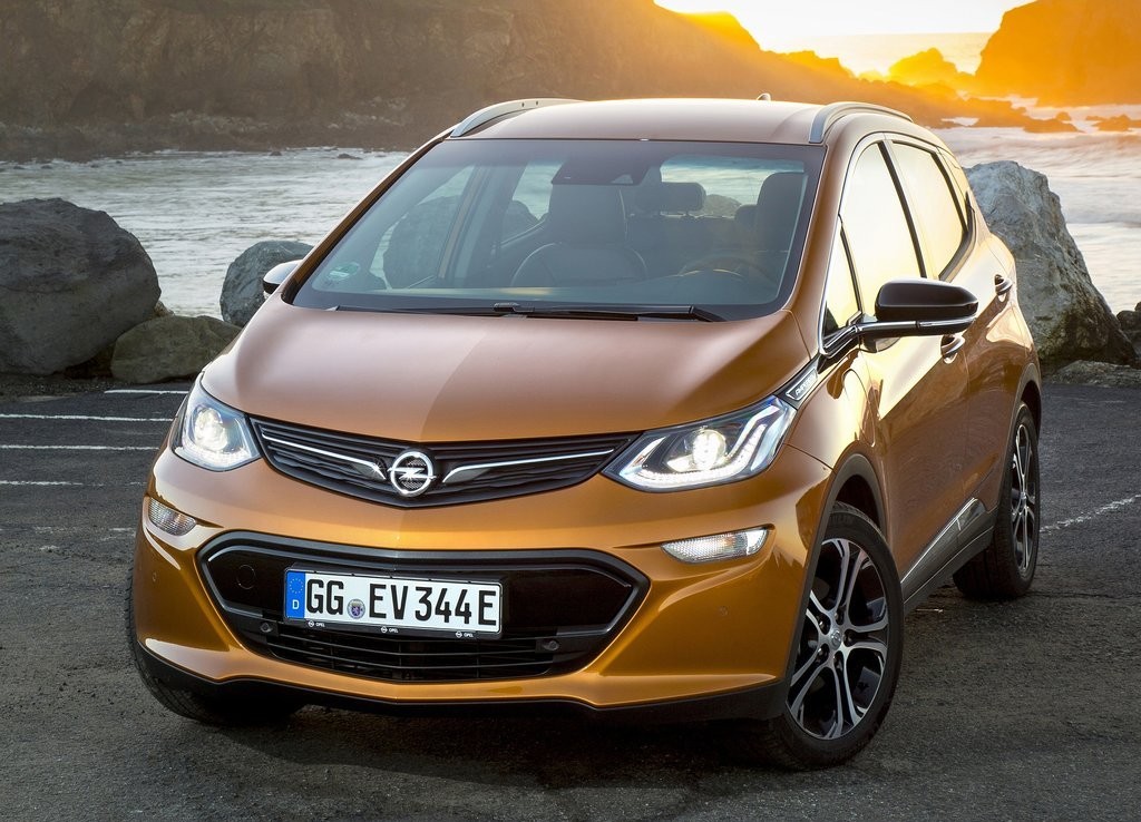 2017 - OPEL AMPERA-e, foto 2