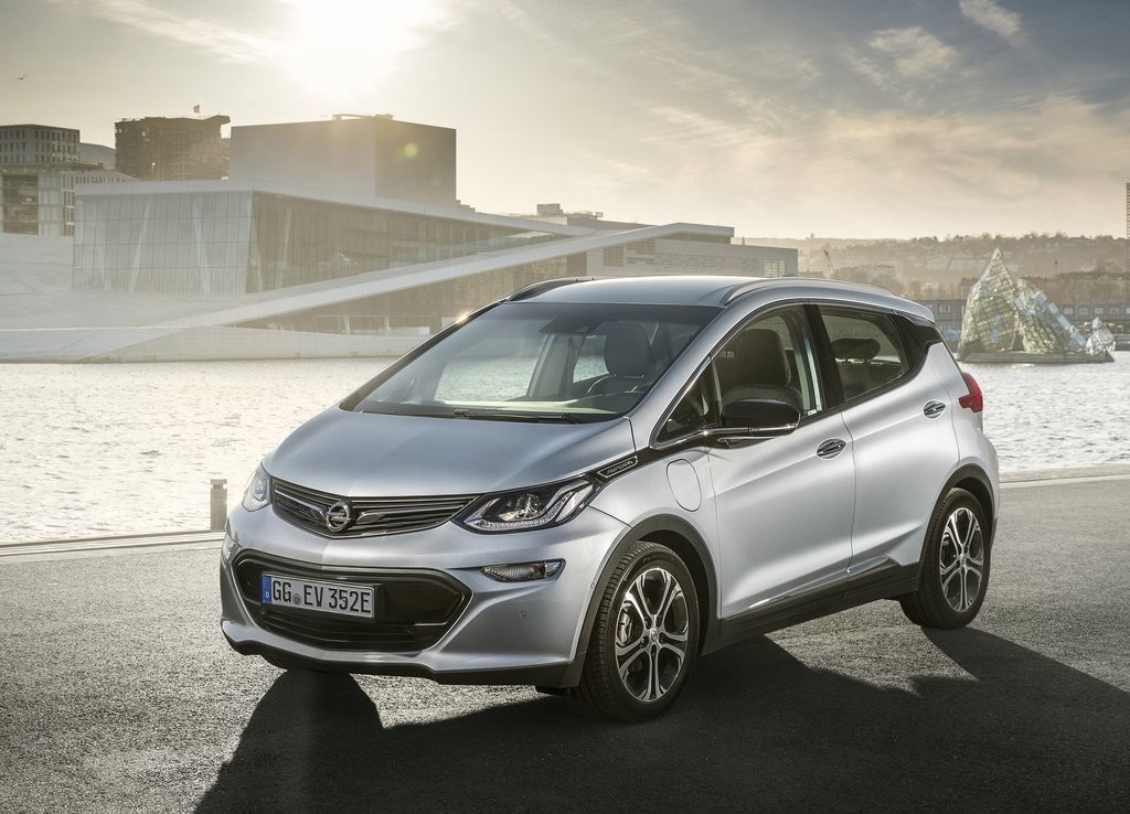 2017 - OPEL AMPERA-e, foto 3