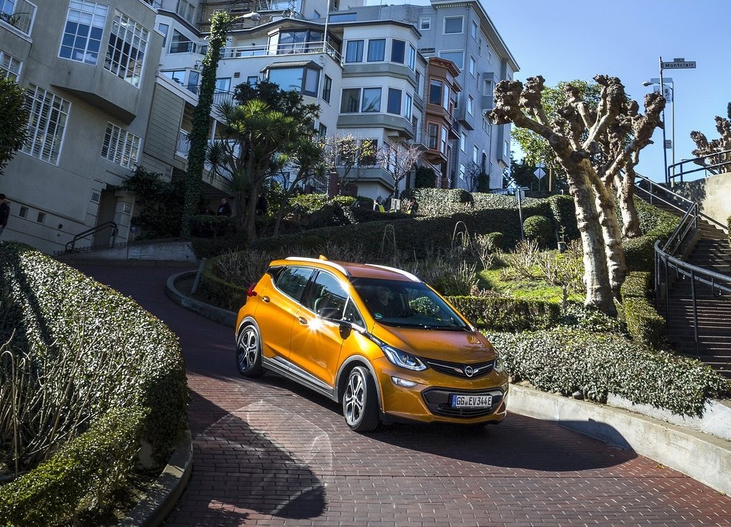 2017 - OPEL AMPERA-e, foto 42