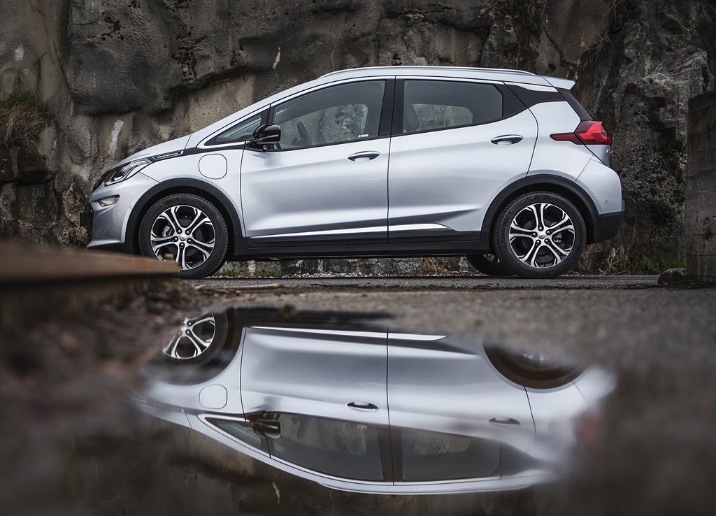 2017 - OPEL AMPERA-e, foto 60