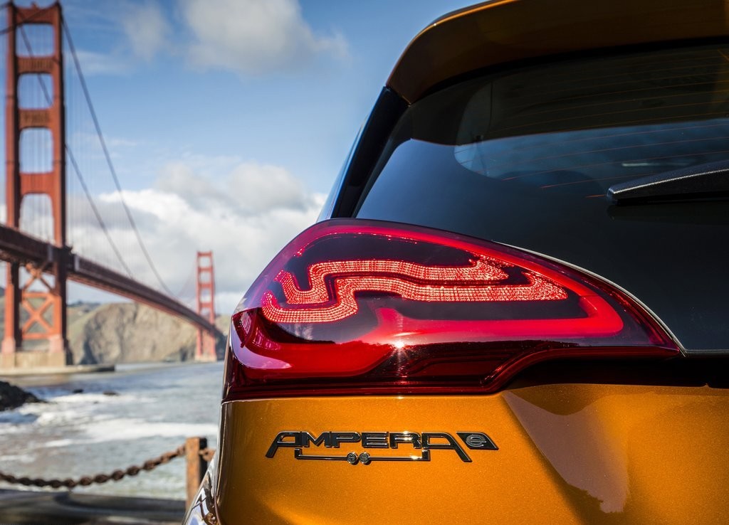 2017 - OPEL AMPERA-e, foto 108