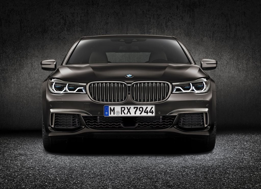 2017 - BMW M760Li, foto 9