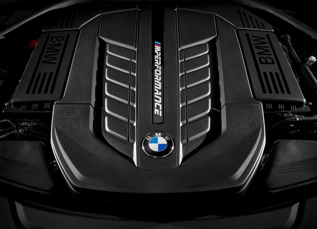 2017 - BMW M760Li, foto 19