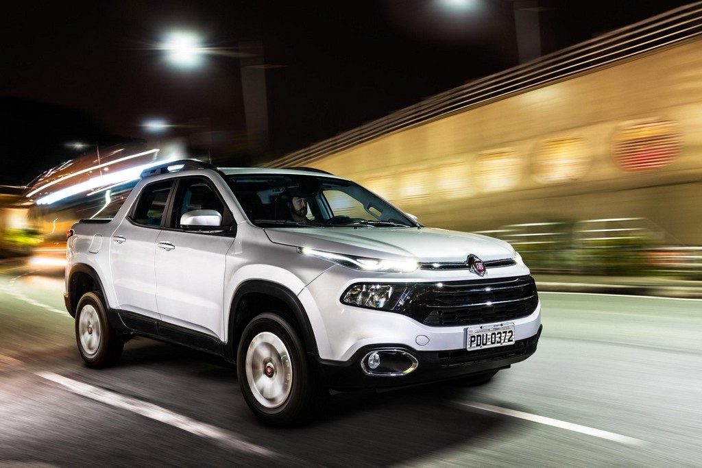 2017 - FIAT TORO FREEDOM FLEX, foto 3