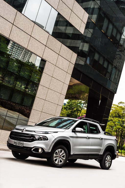 2017 - FIAT TORO FREEDOM FLEX, foto 11