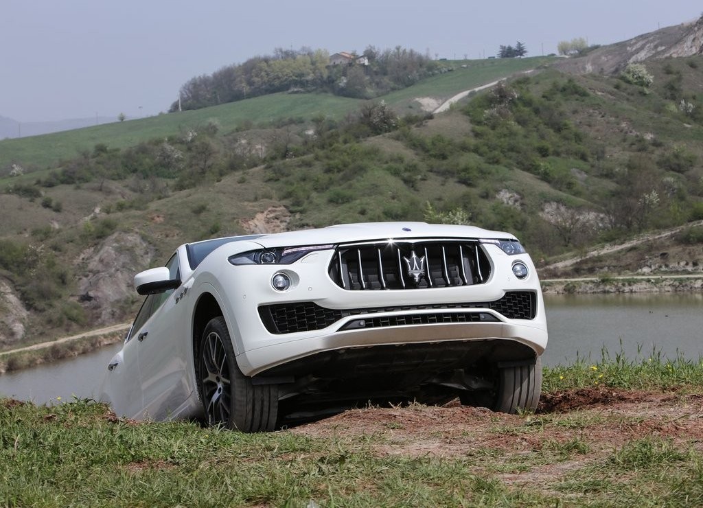 MASERATI LEVANTE, foto 15