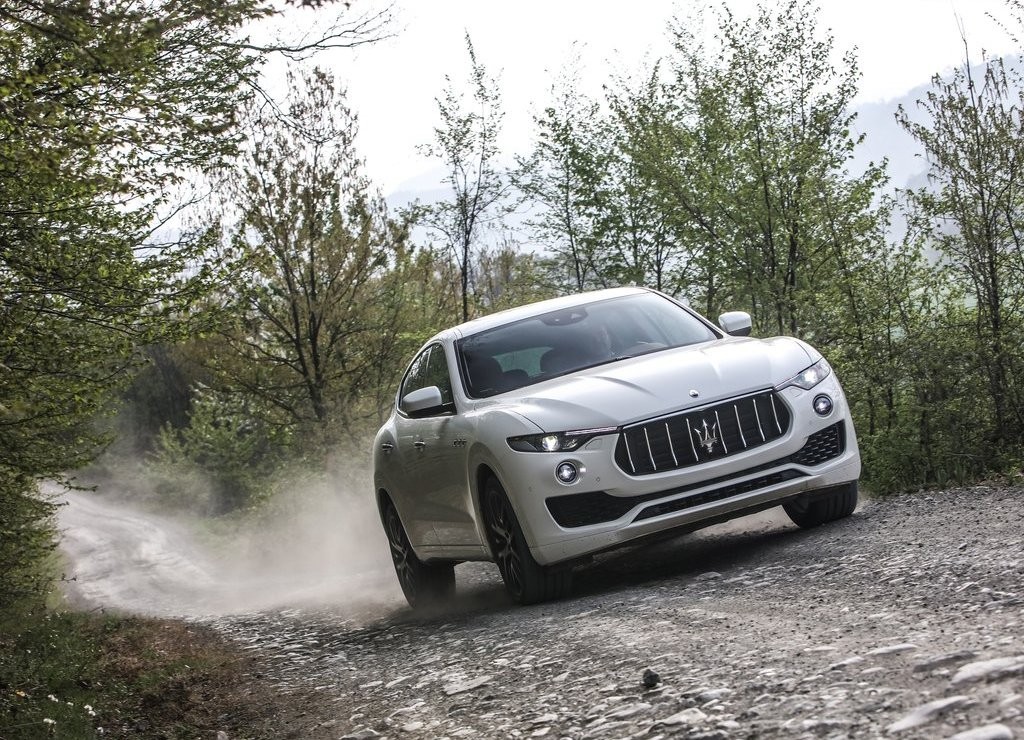 MASERATI LEVANTE, foto 25