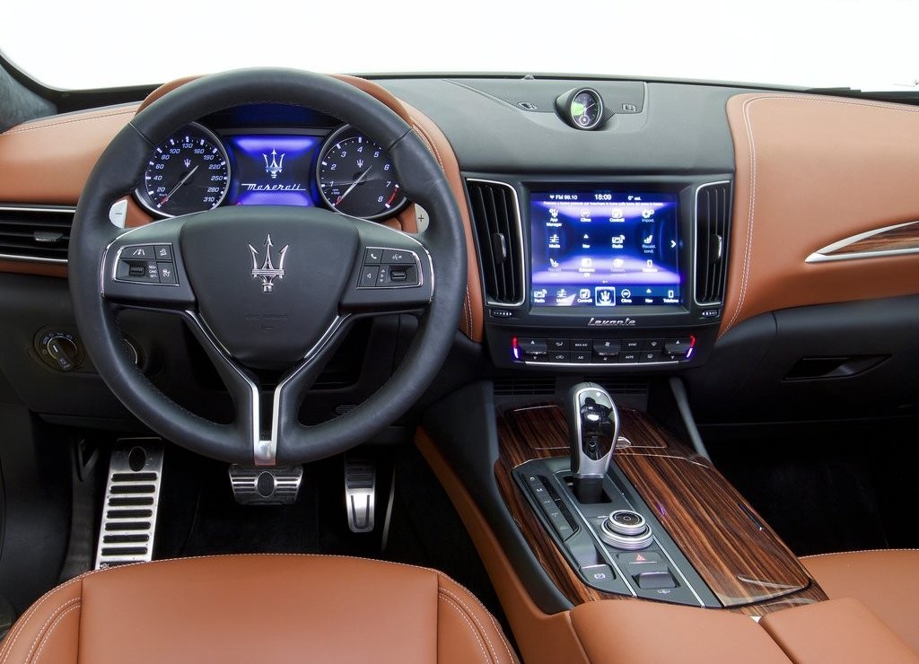 MASERATI LEVANTE, foto 73