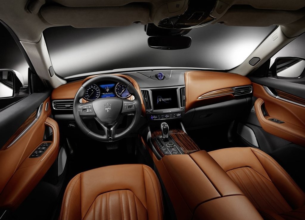 MASERATI LEVANTE, foto 77