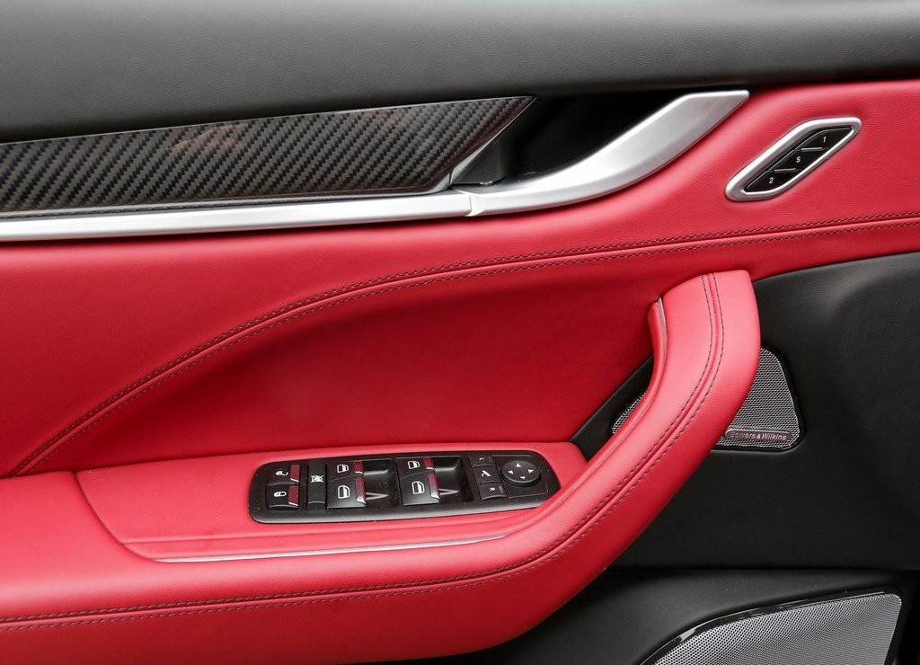 MASERATI LEVANTE, foto 96