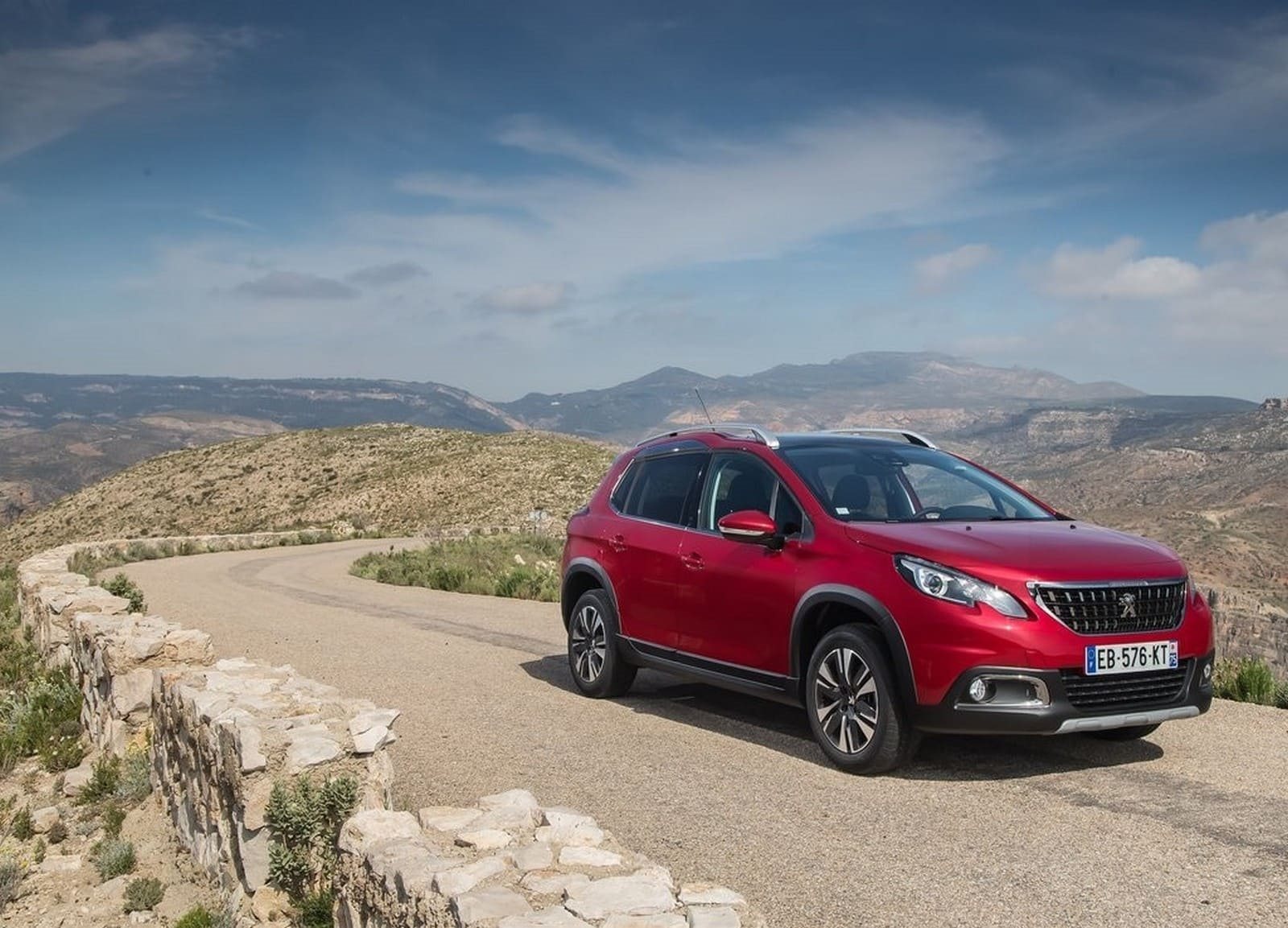 2017 - PEUGEOT 2008, foto 2