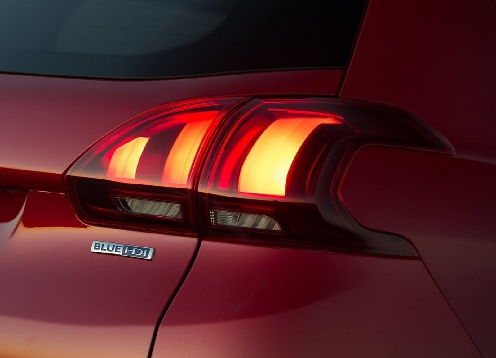 2017 - PEUGEOT 2008, foto 214
