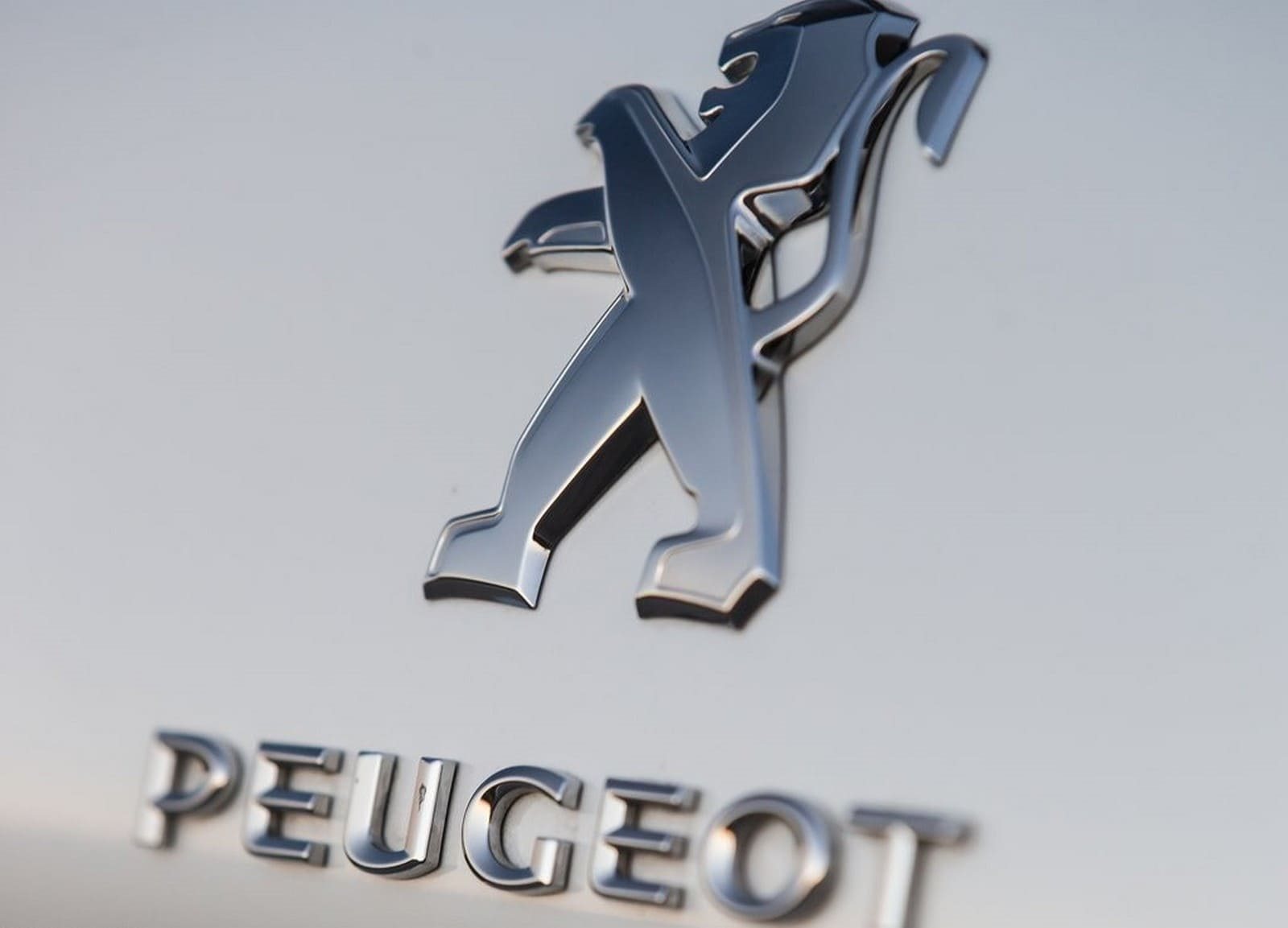 2017 - PEUGEOT 2008, foto 229