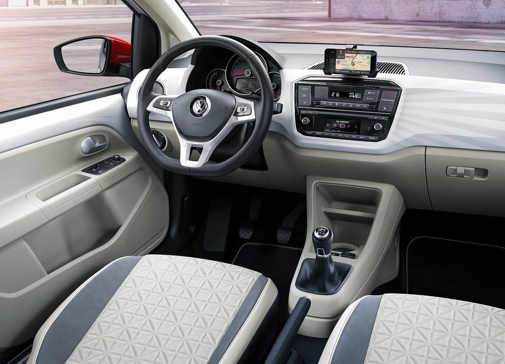 2017 - VOLKSWAGEN UP! 3 DOORS, foto 16