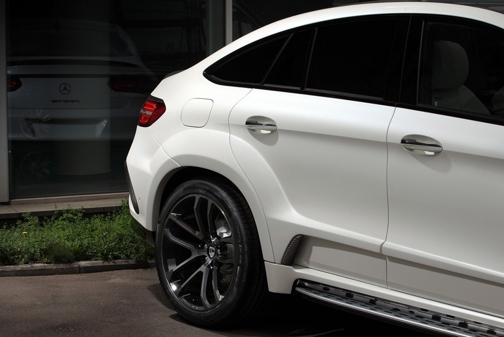 2016 - MERCEDES-AMG GLE 63 COUPE INFERNO BY TOPCAR, foto 35