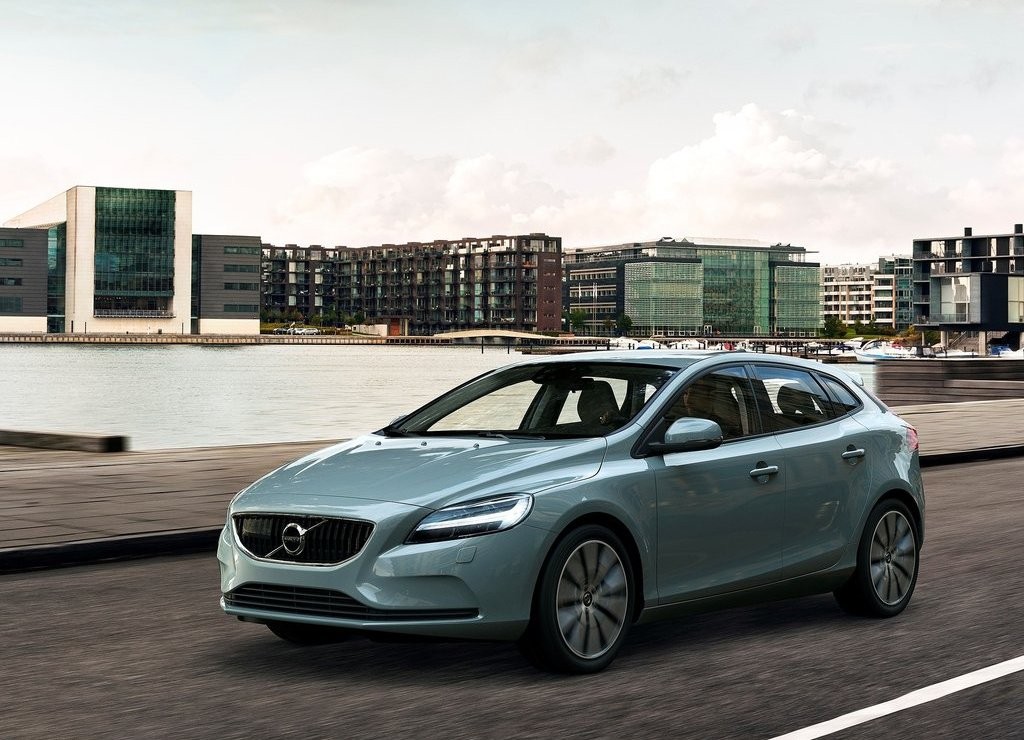 2017 - VOLVO V40, foto 3