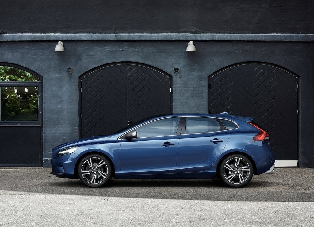 2017 - VOLVO V40, foto 7