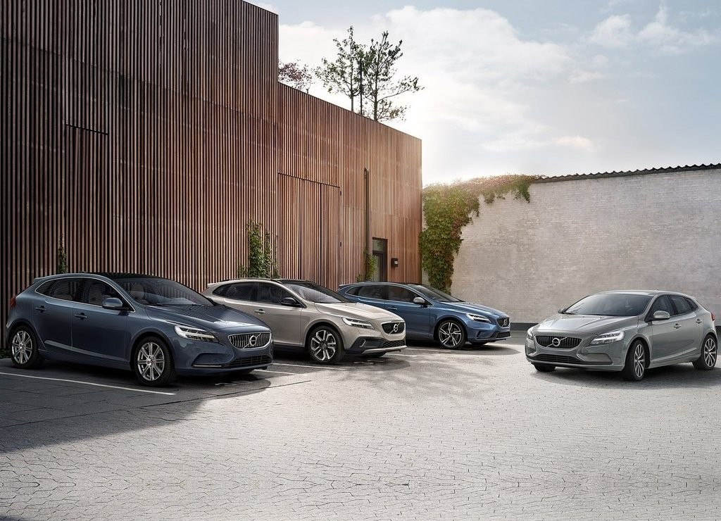 2017 - VOLVO V40, foto 17
