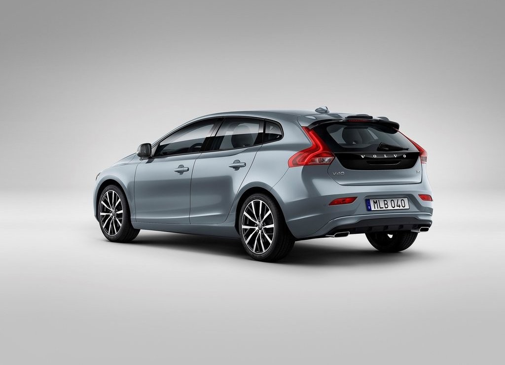 2017 - VOLVO V40, foto 20