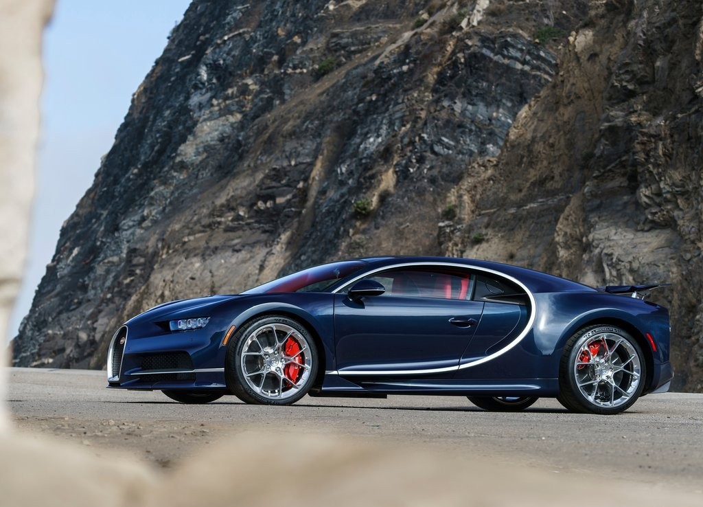 2017 - BUGATTI CHIRON, foto 1
