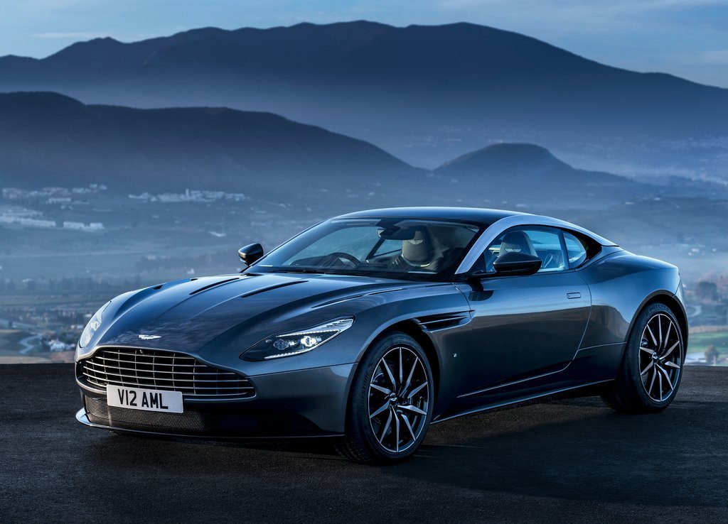 2017 - ASTON MARTIN DB11, foto 2