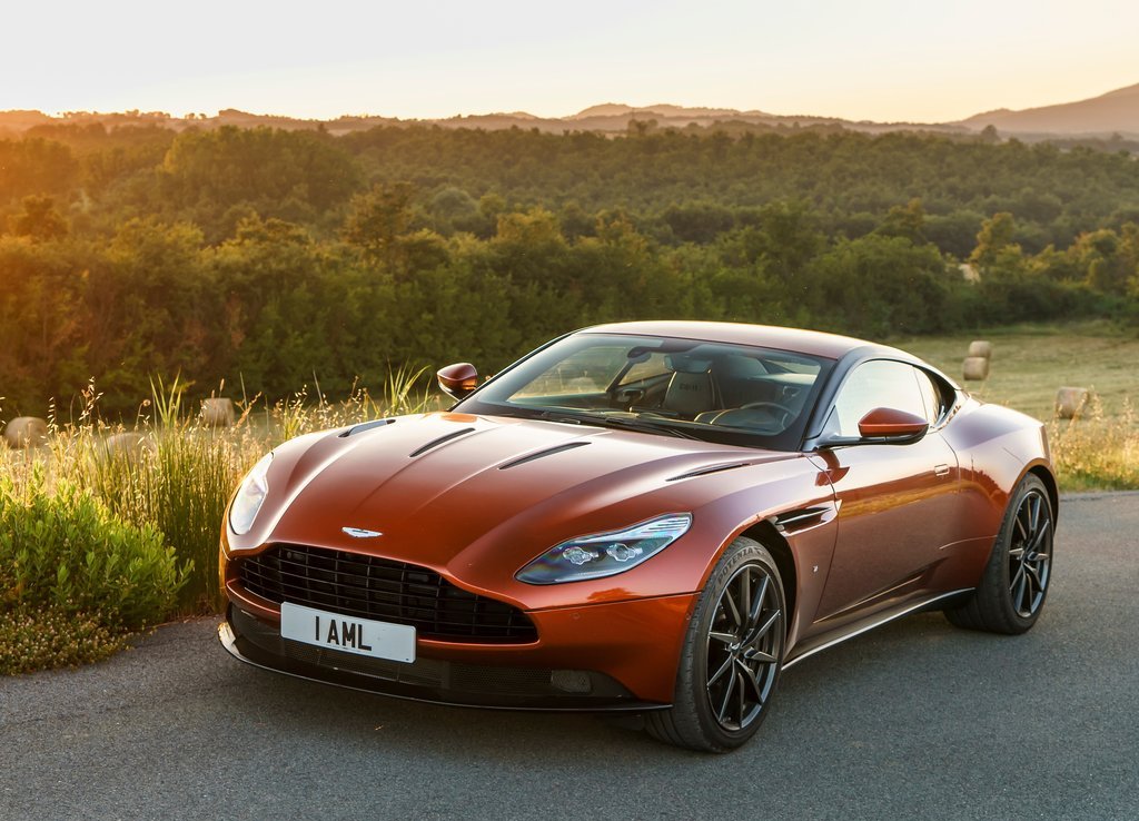 2017 - ASTON MARTIN DB11, foto 4