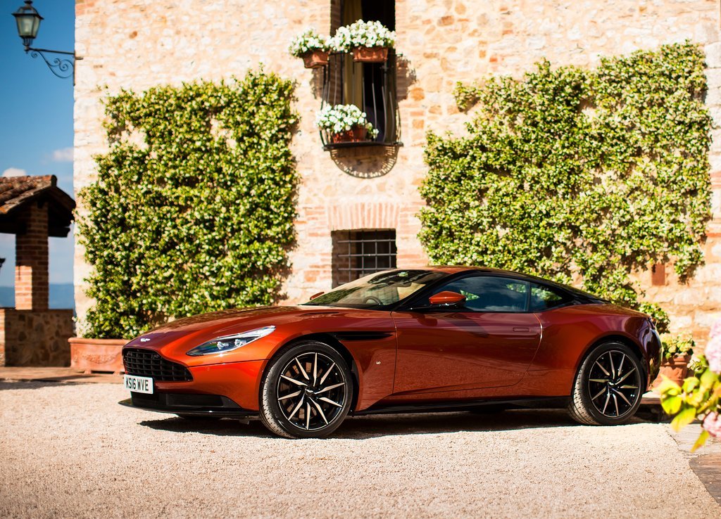 2017 - ASTON MARTIN DB11, foto 20