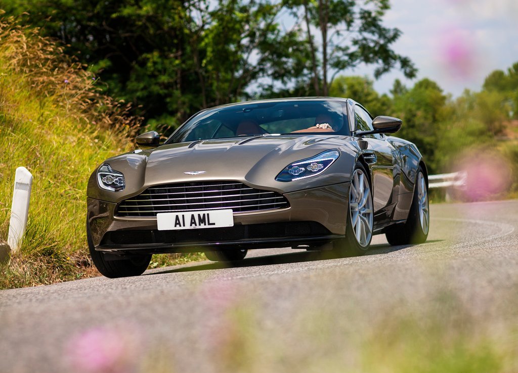 2017 - ASTON MARTIN DB11, foto 29