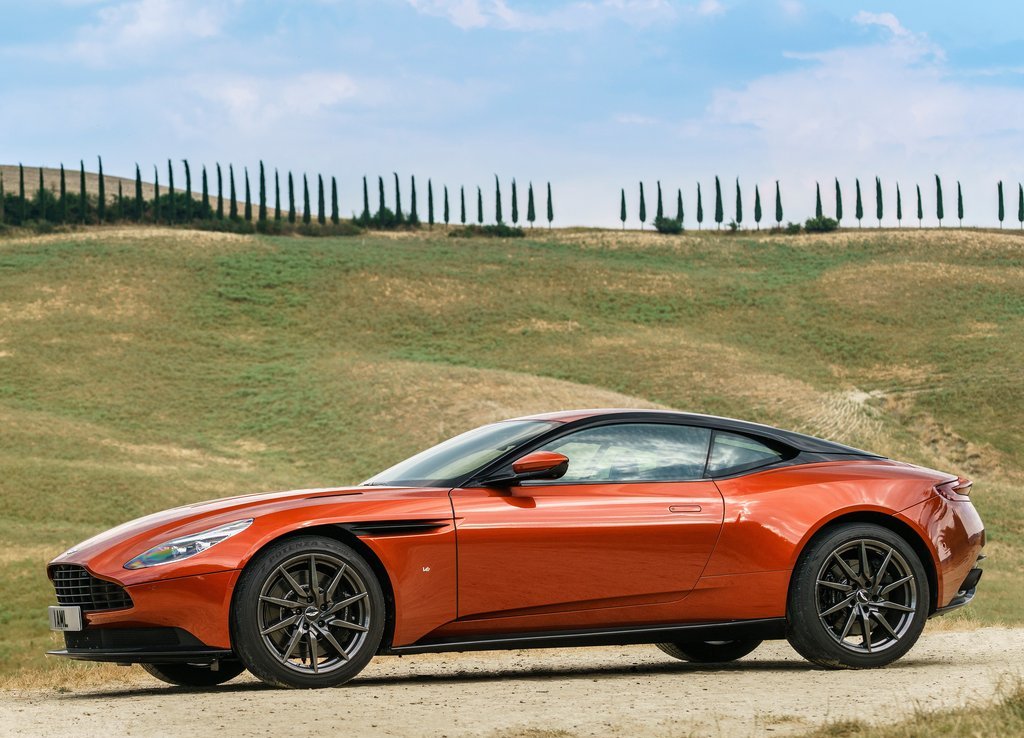 2017 - ASTON MARTIN DB11, foto 32