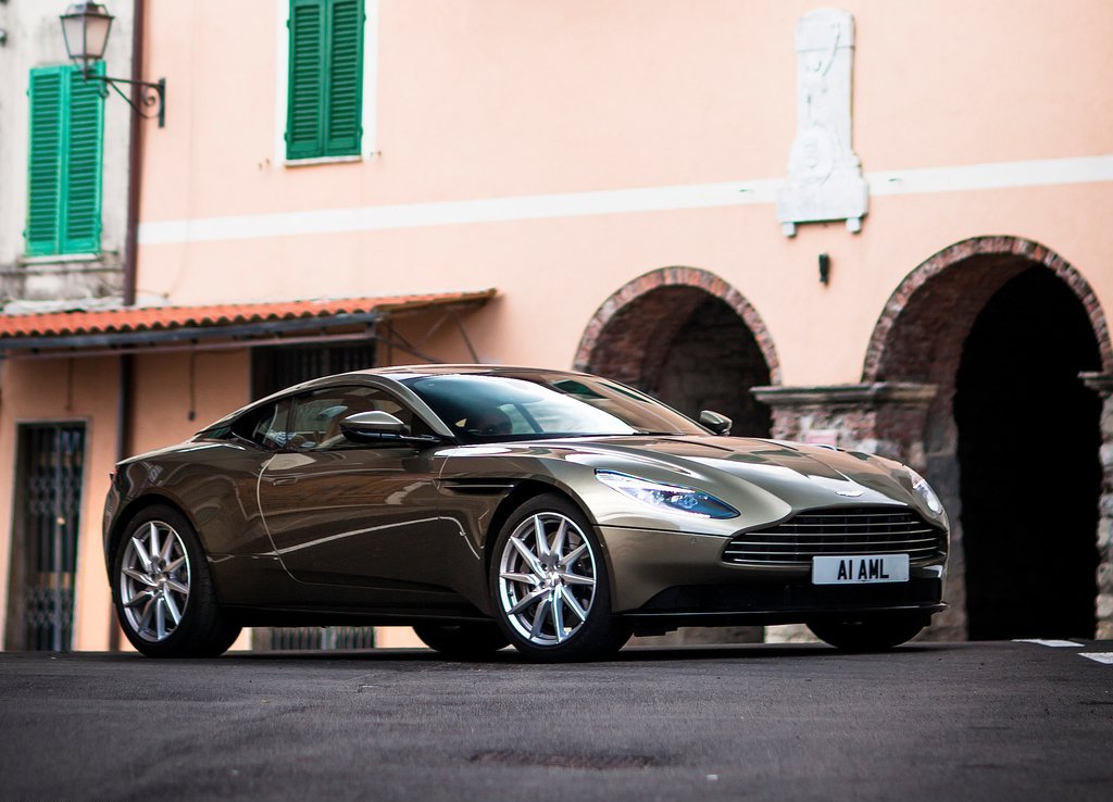 2017 - ASTON MARTIN DB11, foto 34
