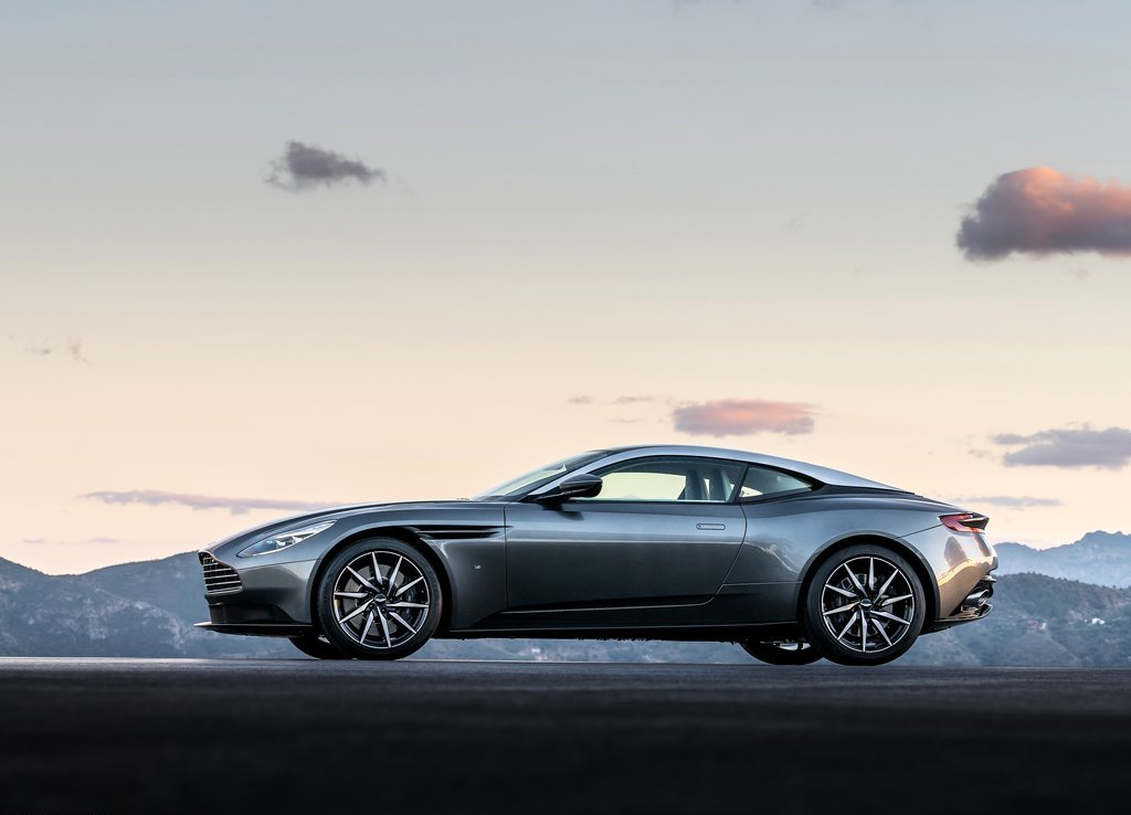 2017 - ASTON MARTIN DB11, foto 78