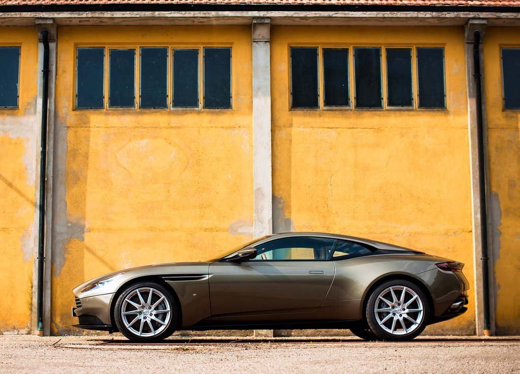 2017 - ASTON MARTIN DB11, foto 79