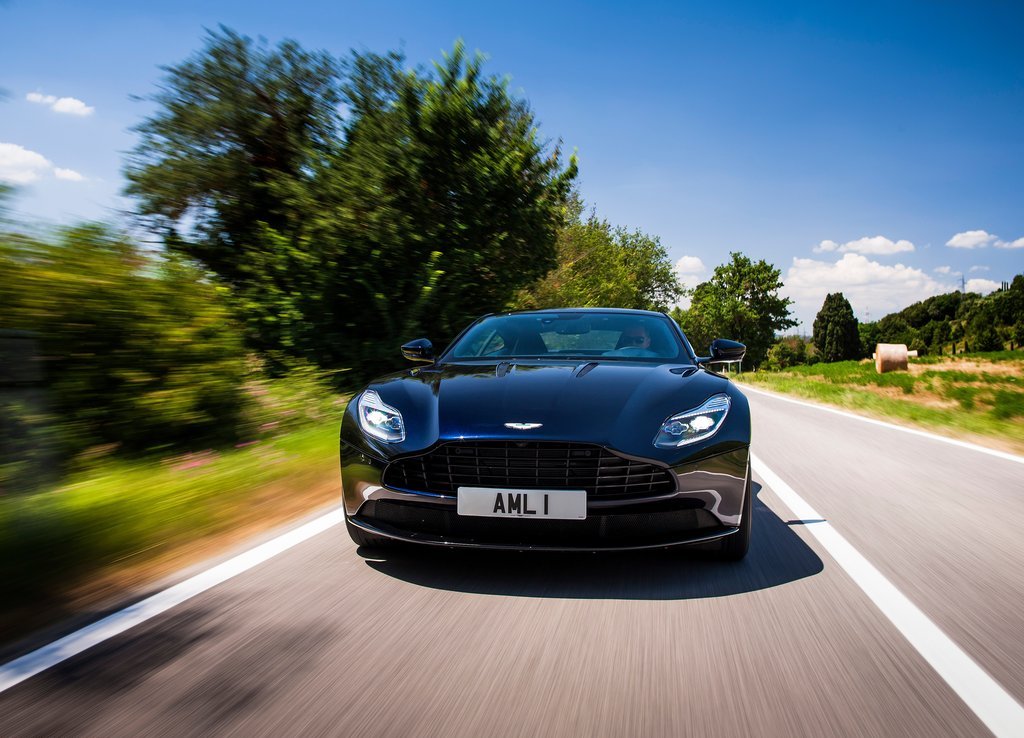 2017 - ASTON MARTIN DB11, foto 130