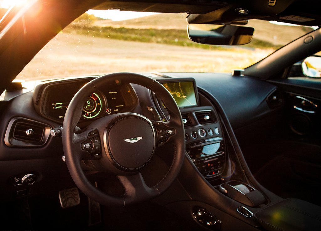 2017 - ASTON MARTIN DB11, foto 148
