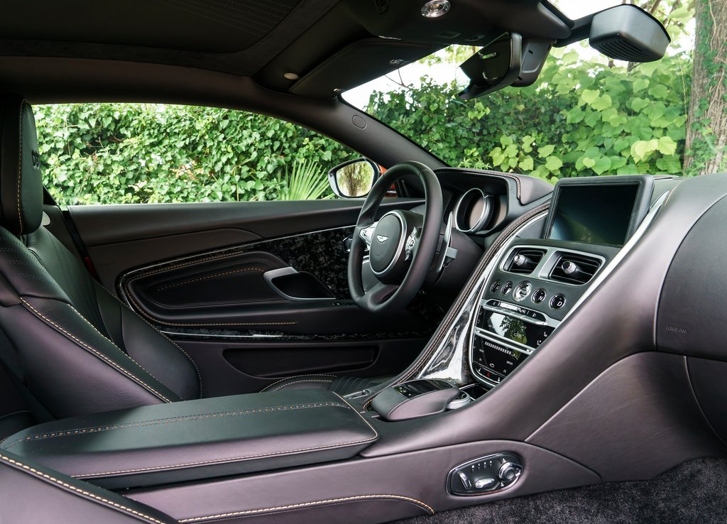 2017 - ASTON MARTIN DB11, foto 153