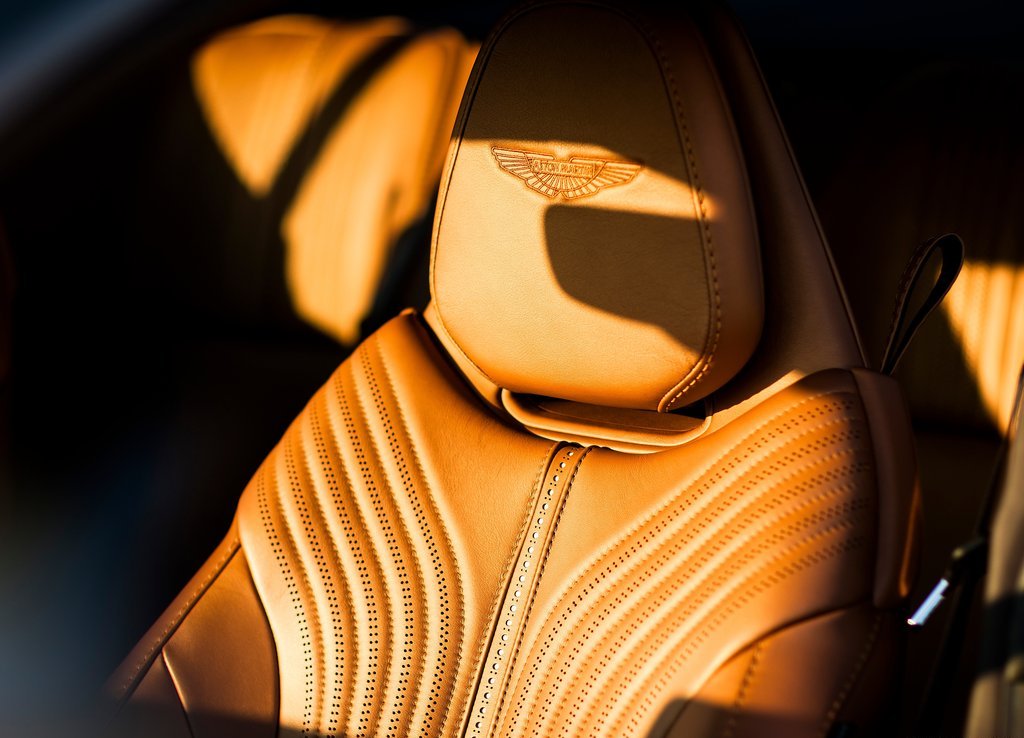 2017 - ASTON MARTIN DB11, foto 167