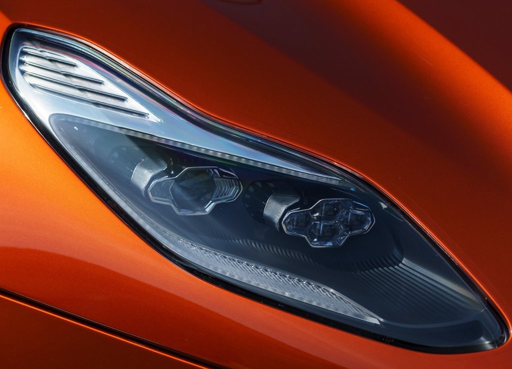 2017 - ASTON MARTIN DB11, foto 200