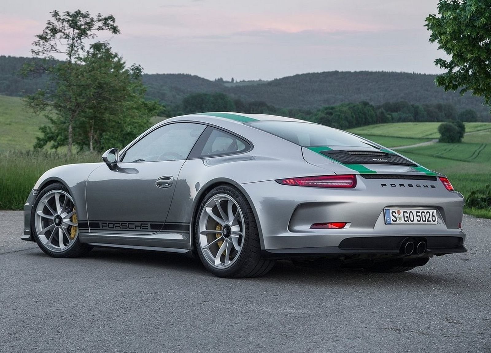 PORSCHE 911 R, foto 21