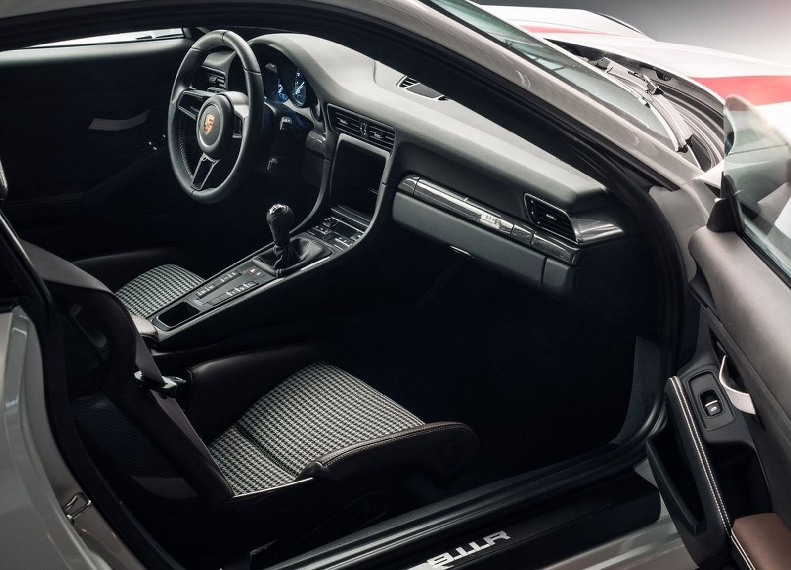 PORSCHE 911 R, foto 57