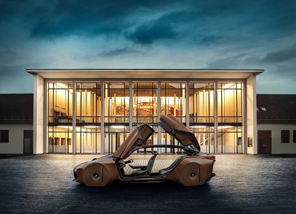 BMW VISION NEXT 100 CONCEPT, foto 14