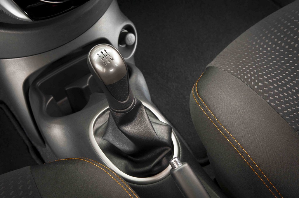 NISSAN MARCH RIO 2016, foto 54