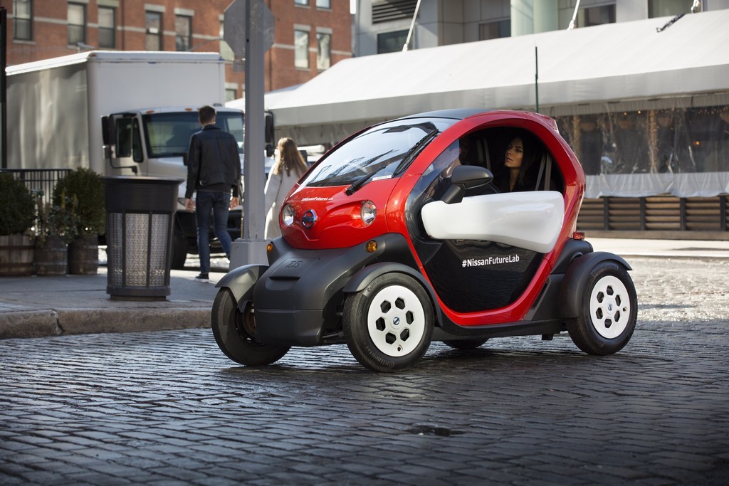 2016 - NISSAN NEW MOBILITY CONCEPT, foto 1